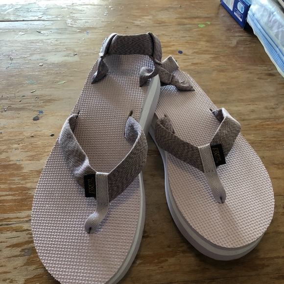 Teva Shoes - Teva Women's Flatform Sandal Marled Orchid 11 B